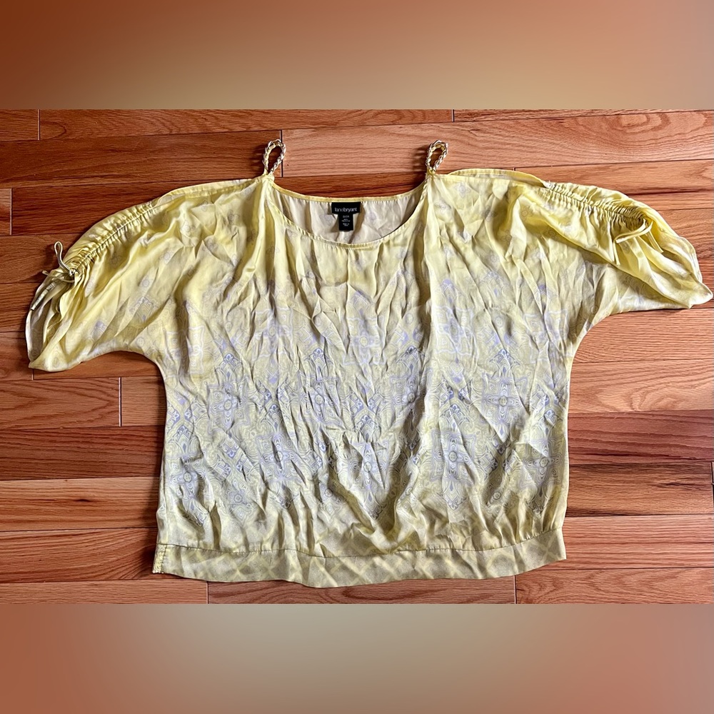 Lane Bryant 22/24 yellow top